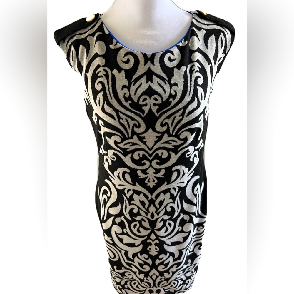 Julian Taylor New York Size 4 shift black print sleeveless Dress full zipper.